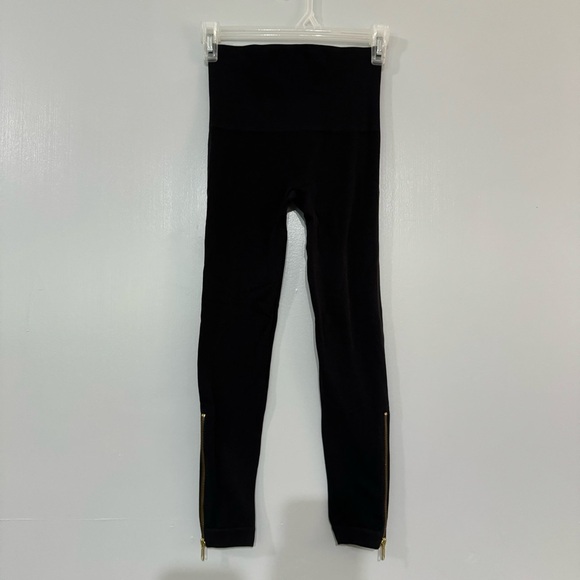 SPANX Black Leggings Pants Size Small with Ankle Zipper - Picture 1 of 7